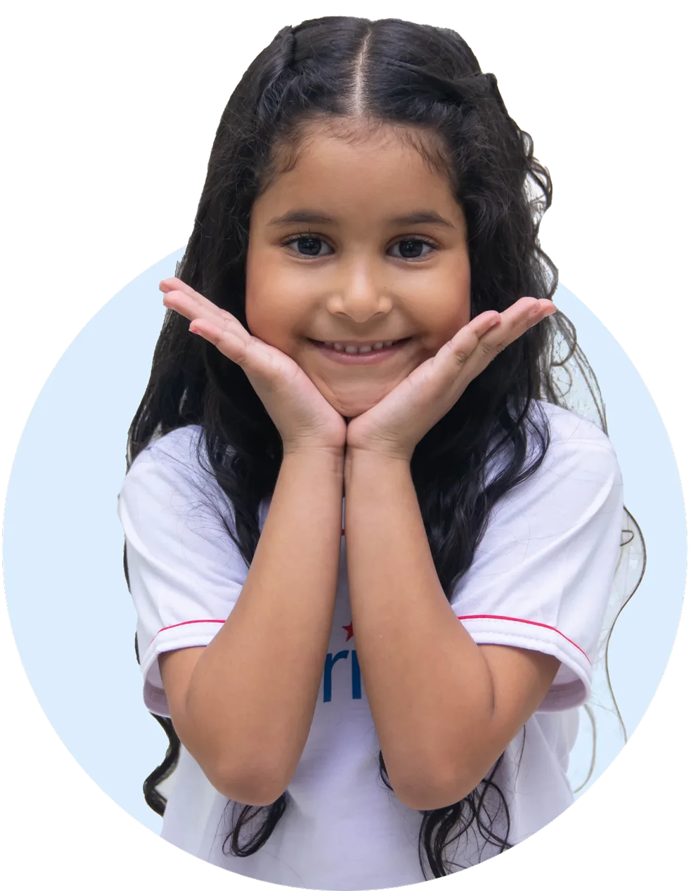 Aluna com fundo claro